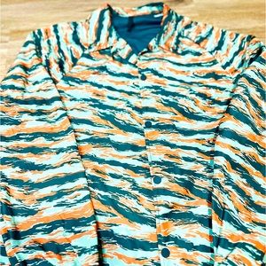 Unisex Fabletics ‘The Only Coaches’ Rain Jacket- Tiger Camo print - Men’s Medium